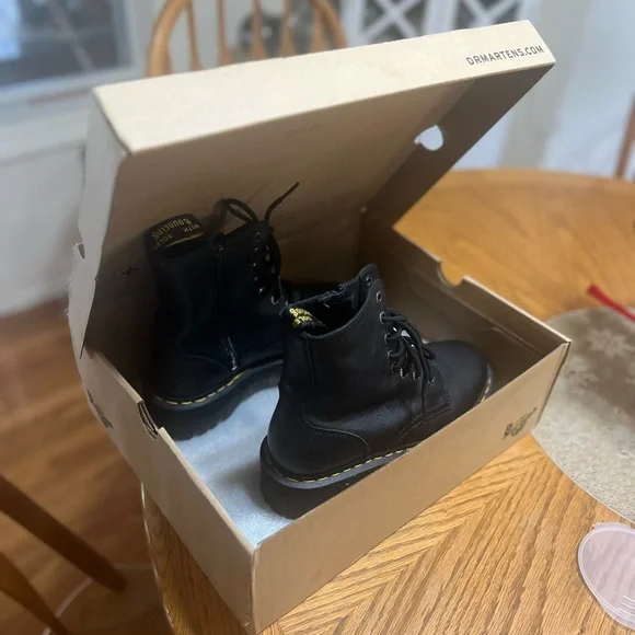 Jadon III Dr. Martens | Worn once - Picture 4 of 5